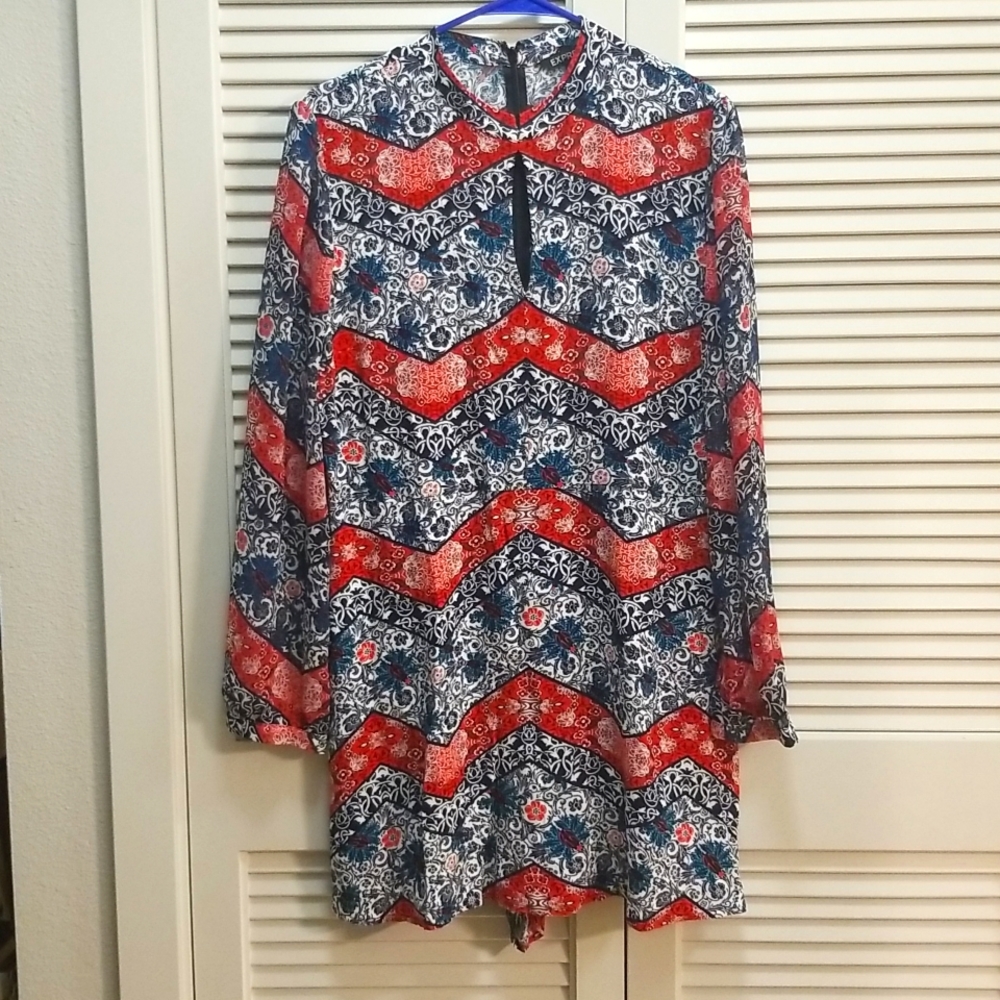 Patterned long sleeved romper